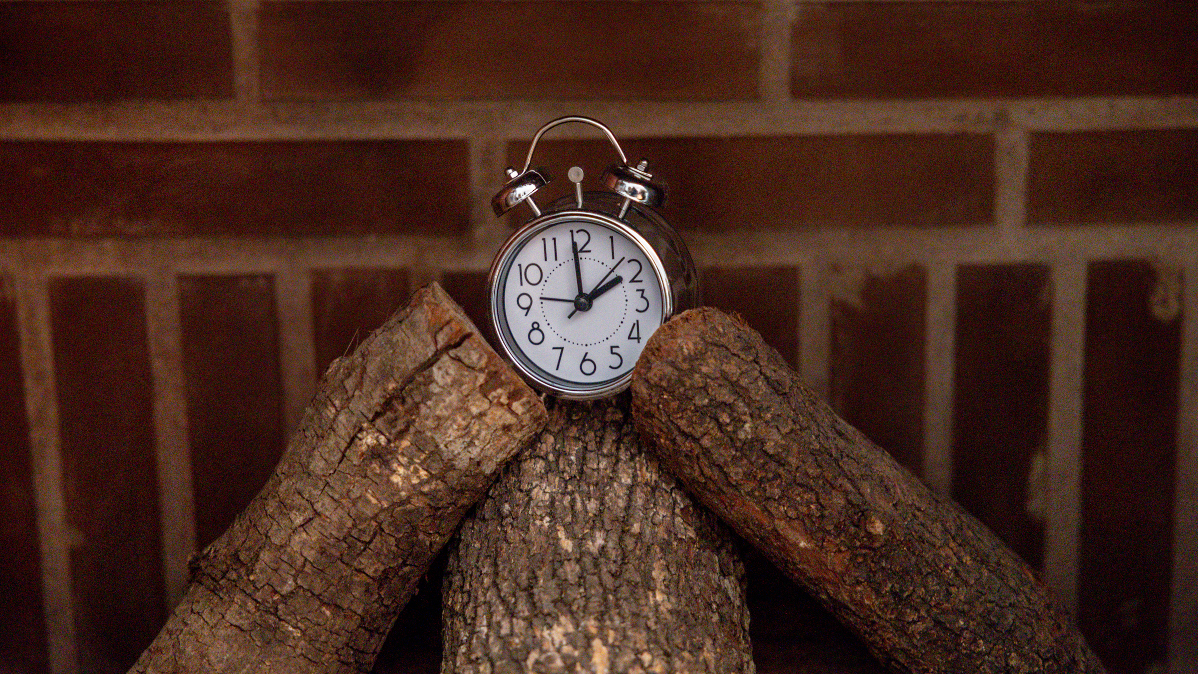The time changes this weekend: Why we still have to 'fall back' — Minneapolis Community news